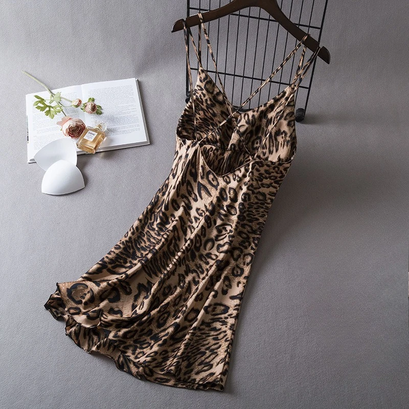 Women Strap Nightgown Dress Chemise Sleepwear Nightwear Loungewear Sexy Nightdress Summer Satin Morning Gown Homewear