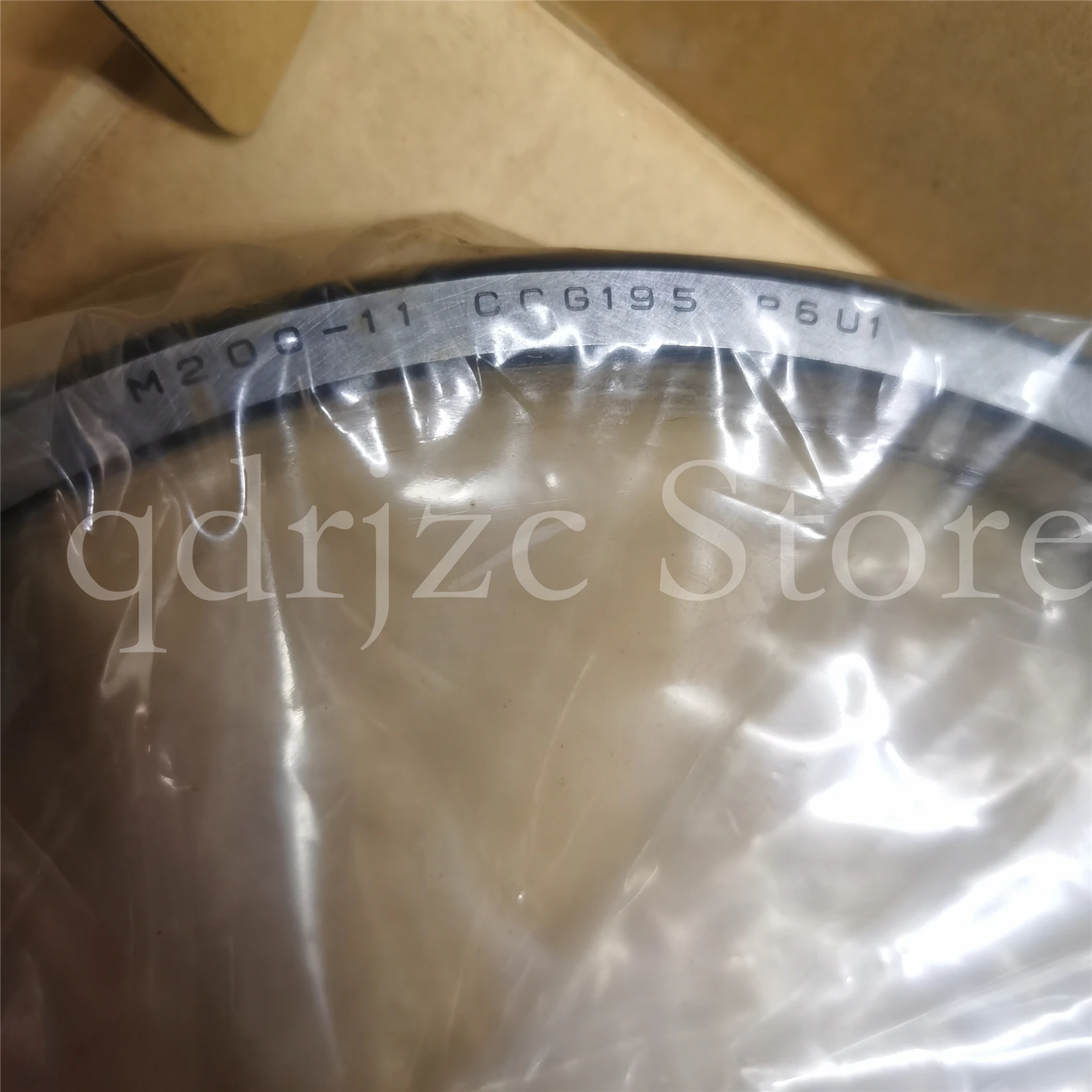 

Цилиндрический роликовый подшипник M200-11QMCCG195P6A01 NF1940M P6 200 мм X 280 мм X 38 мм