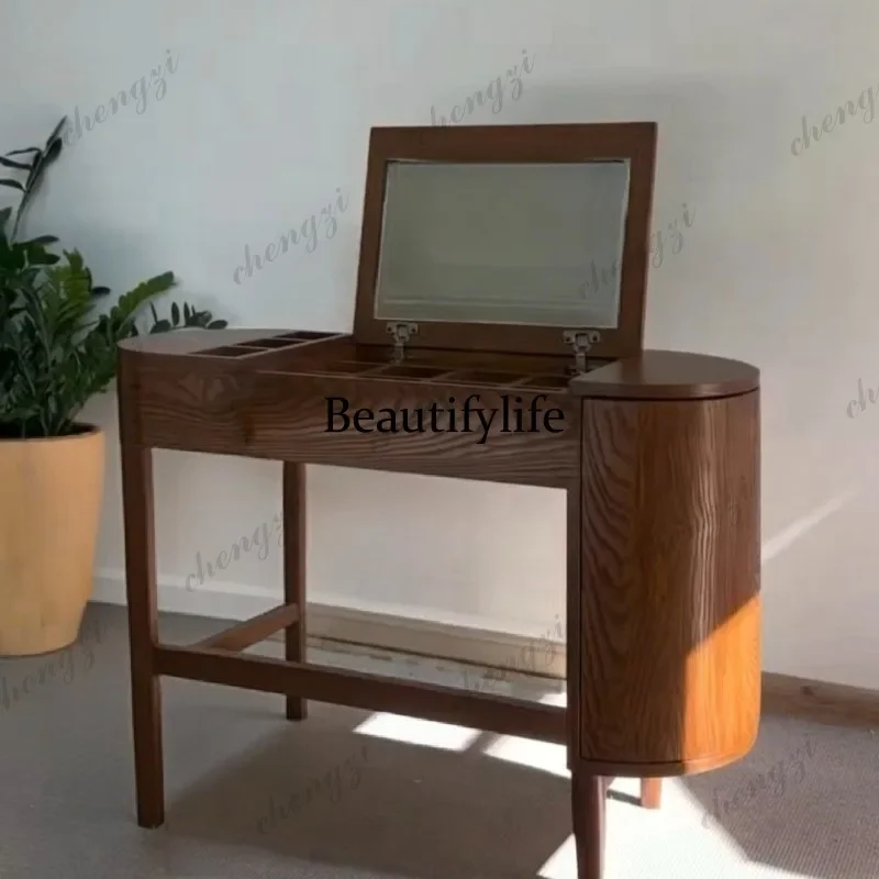 Y132 Italian special-shaped clamshell makeup table designer retro dresser oval senior feeling