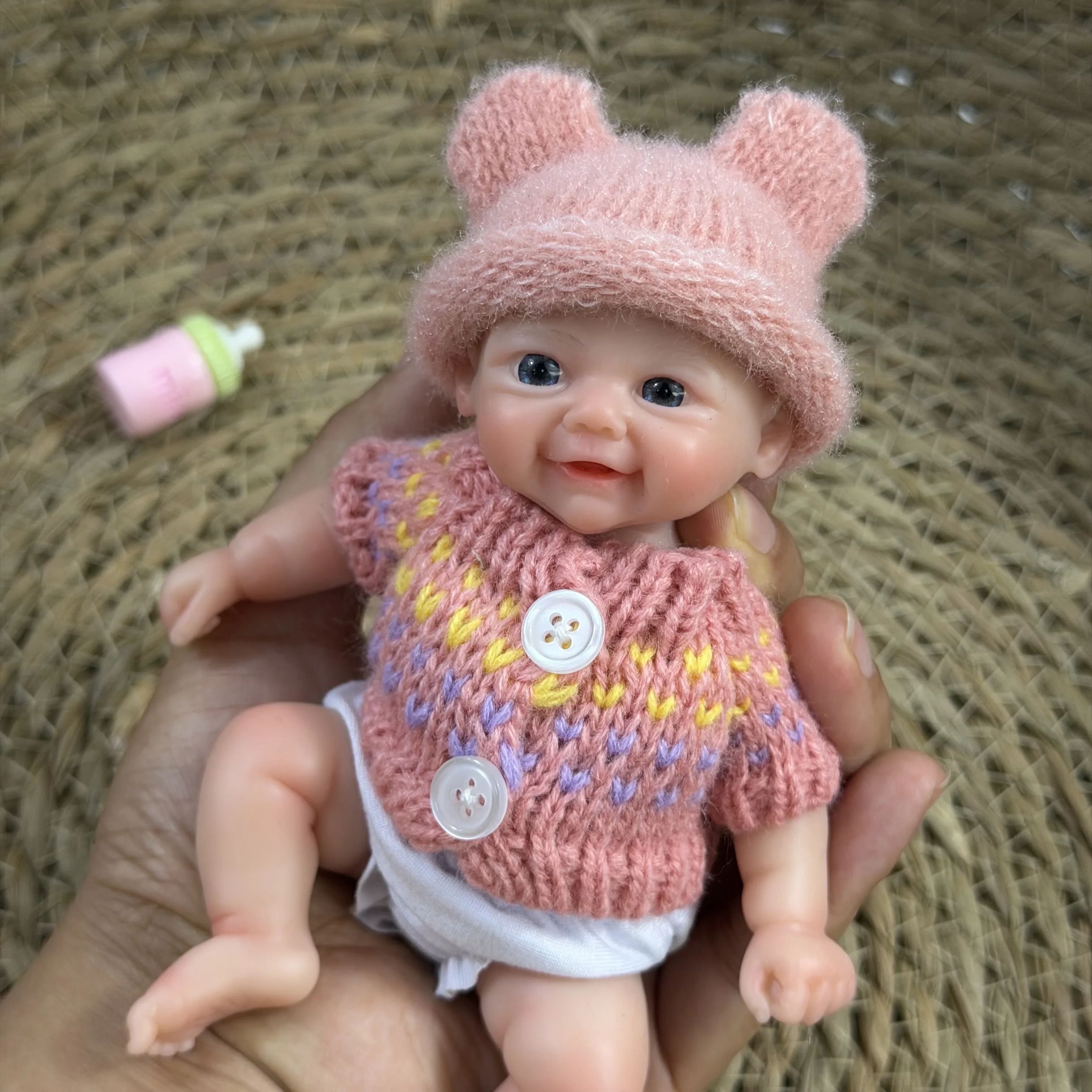 

6 Inch Chubby Vivienne All Silicone Reborn Baby Doll Girl Lifelike Soft Solid Silicone Washable Doll Stress-relieving Toys