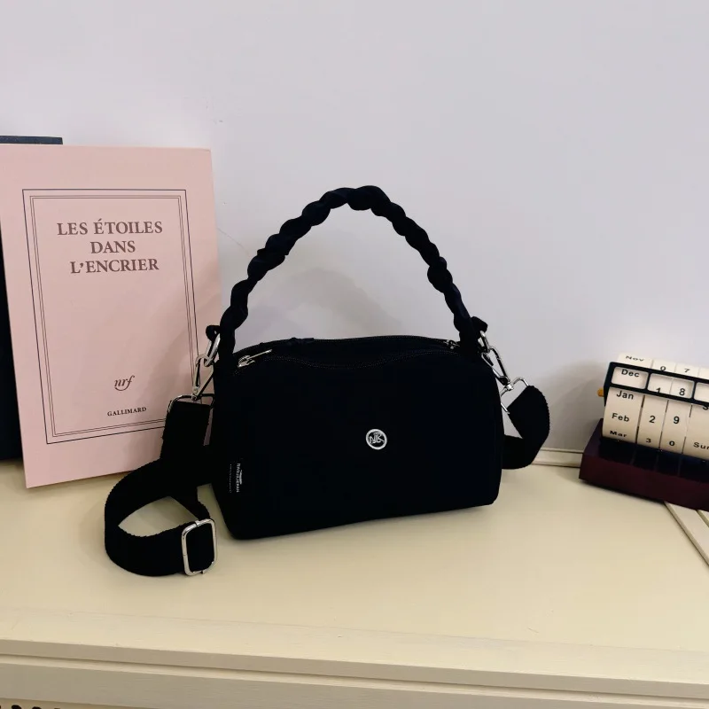 Women's Summer Canvas Bag2025New Niche Design Korean Version Crossbody Bag Casual Pleated Single Shoulder Commuter Pillow Bag