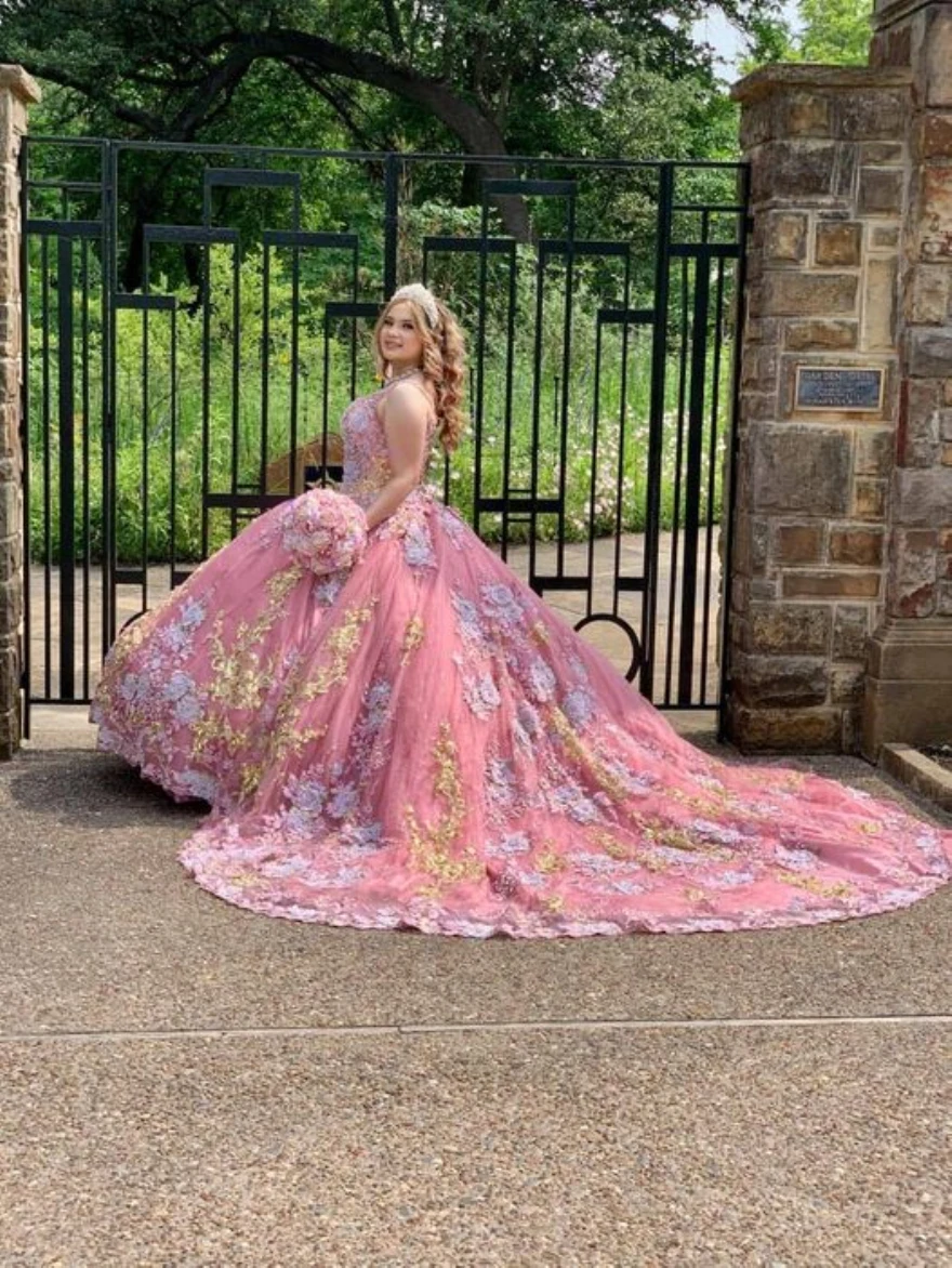 

Lorencia Pink Quinceanera Dress 2024 Ball Gown Hand Made Flowers Appliques Lace Beaded Sweet 16 Dress Vestidos De 15 Años YQD86