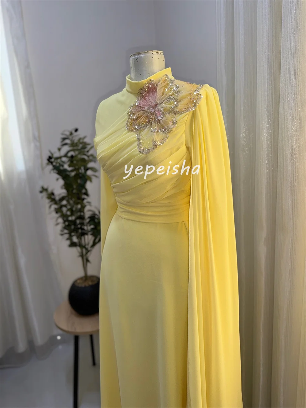 カスタマイズされたセクシーな絶妙なシフォンアップリケビーズラインストーンストレートシャーリングハイカラーロングドレスオーダーメイドオケージョンドレス