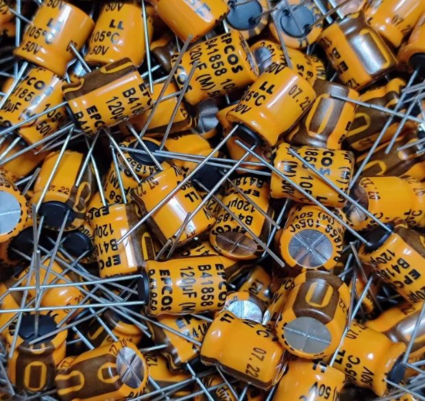 30pcs/lot Original German EPCOS 50V 120UF LL B41858 10x12mm Audio Electrolytic Capacitor free shipping
