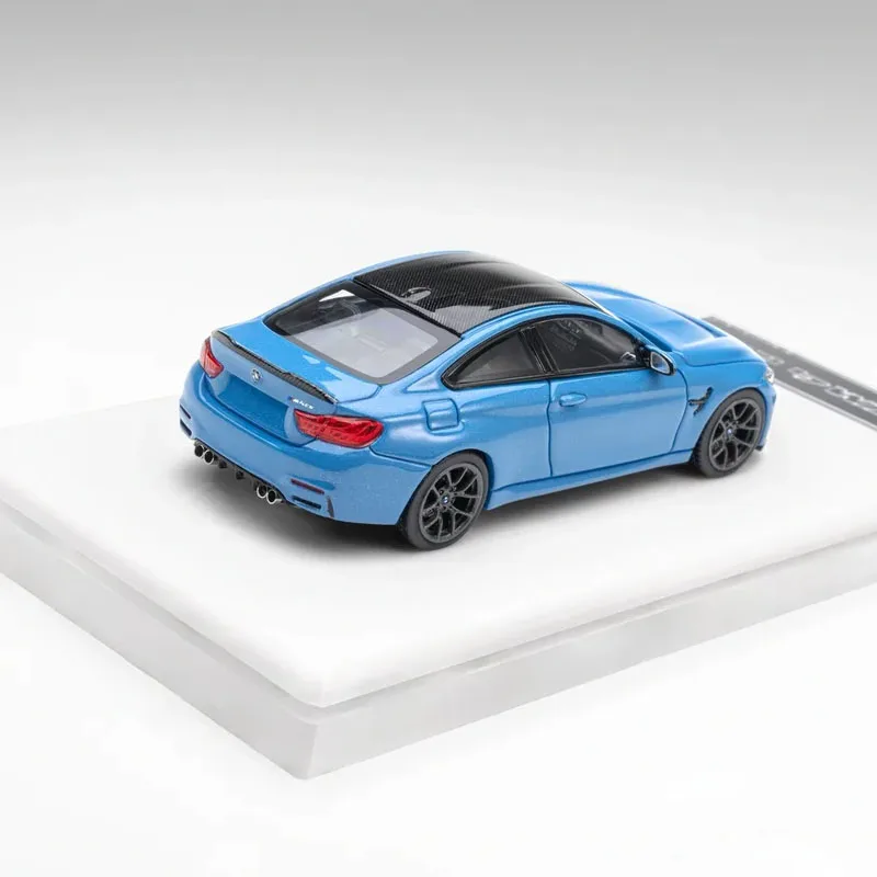 New In Stock Hh Model 1:64 Bmw F82 M4 Cs Diecast Model Limited