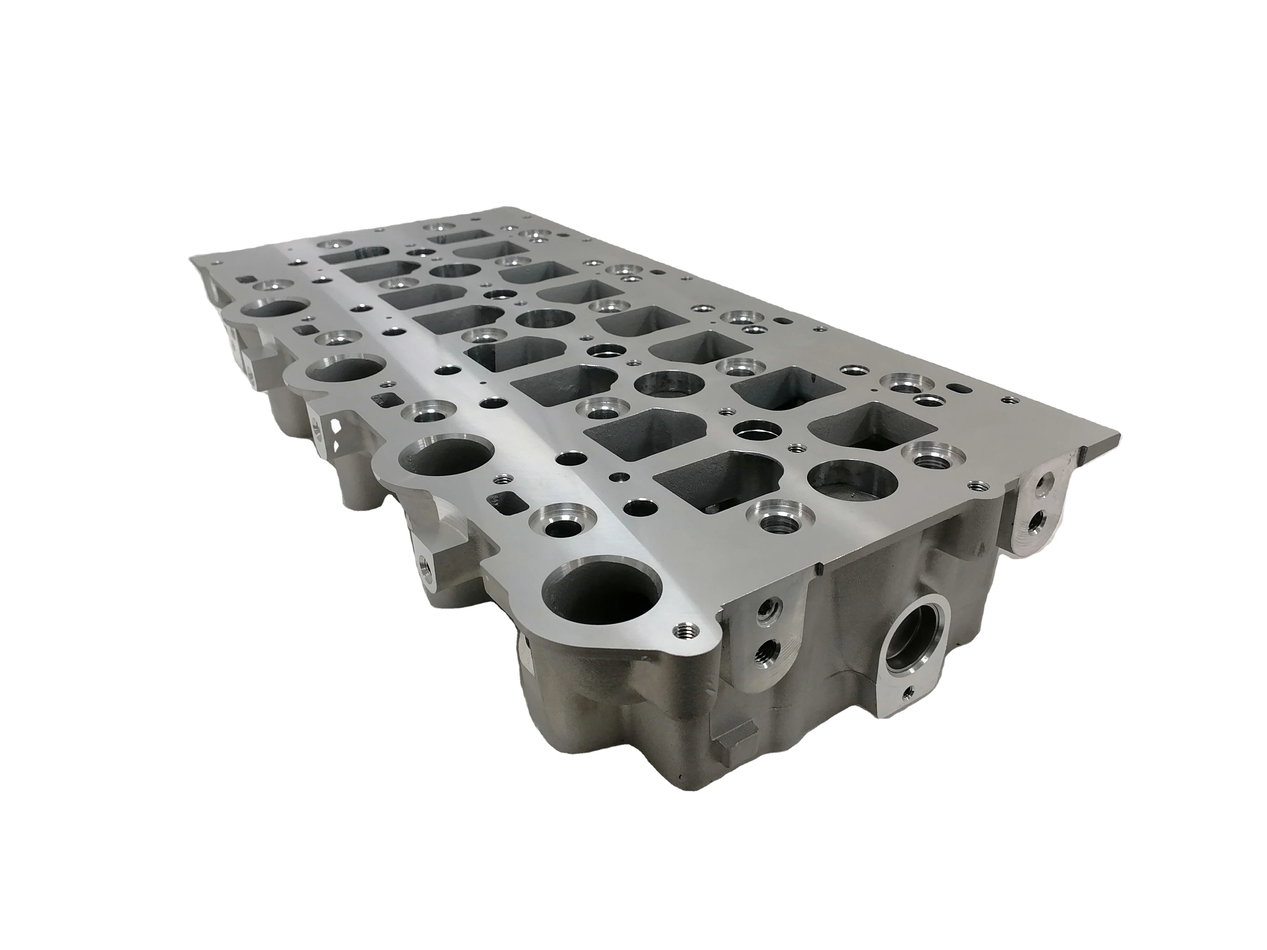 High Quality NEW Factory Auto Parts Empty Cylinder Head G10 G20 T60 T90 Engines Best Price For Maxus