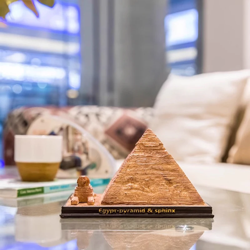 

World renowned architecture Egyptian pyramid sphinxes resin handicrafts home decoration creative Maya pyramid tourist souvenirs