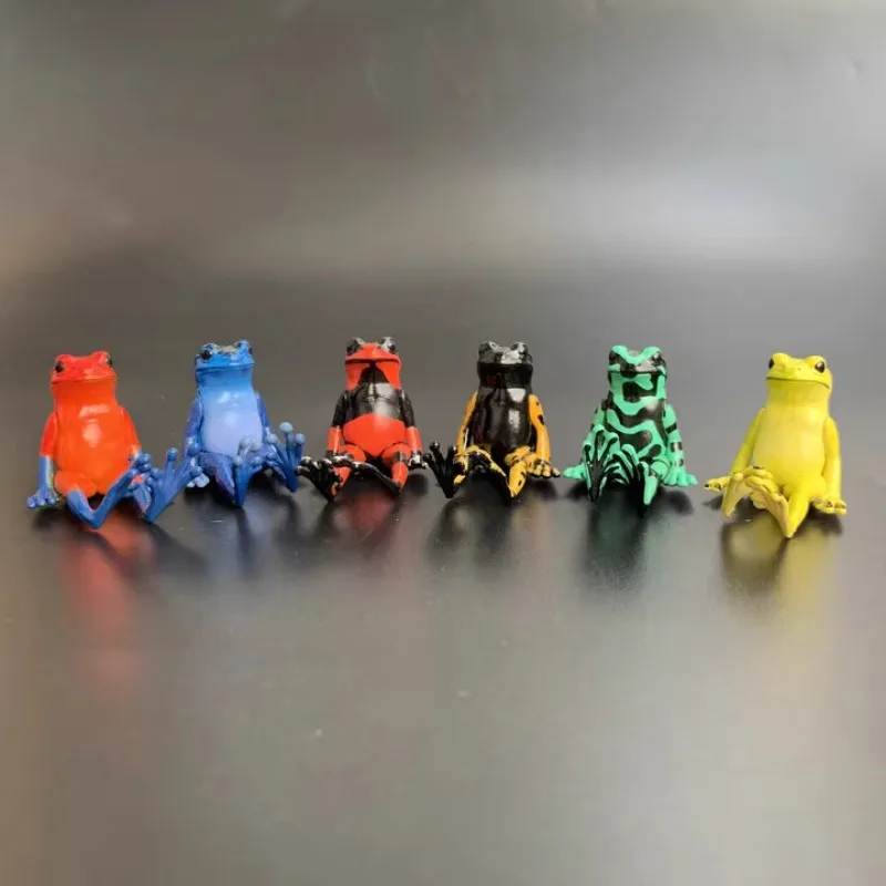 Poison Dart Frog Figure Cartoon Sitting Posture Doll Ornaments Accessories Collection Toy