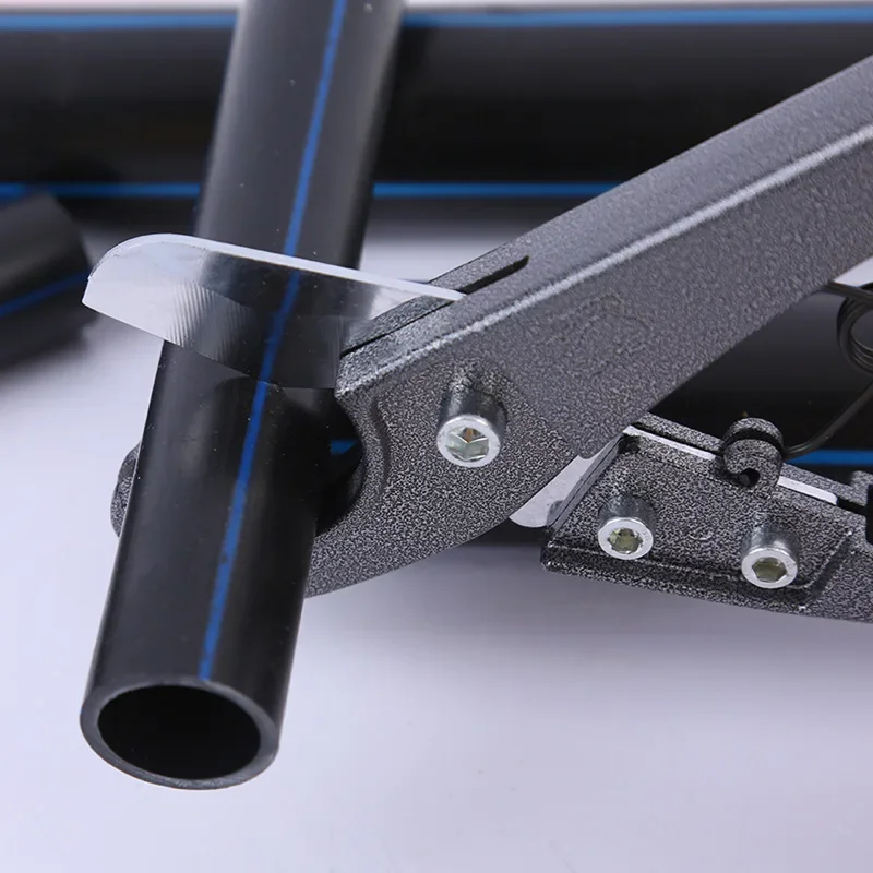 yesPortable Pipe Cutter 1.25
