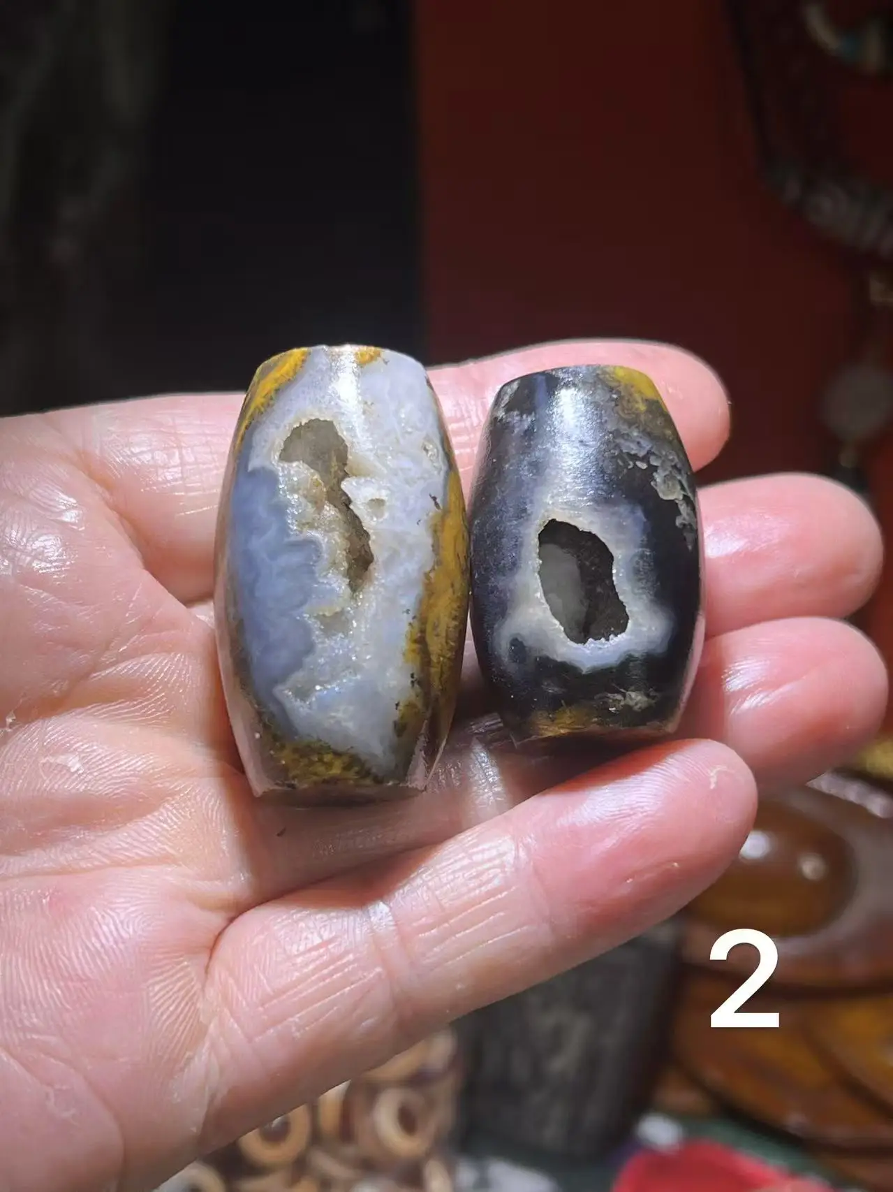 2pcs/lot Crystal Cave Inner Mongolian Dzi Bead Raw Stone Unprocessed Texture World's Most Powerful Weathering wholesale 30-40mm