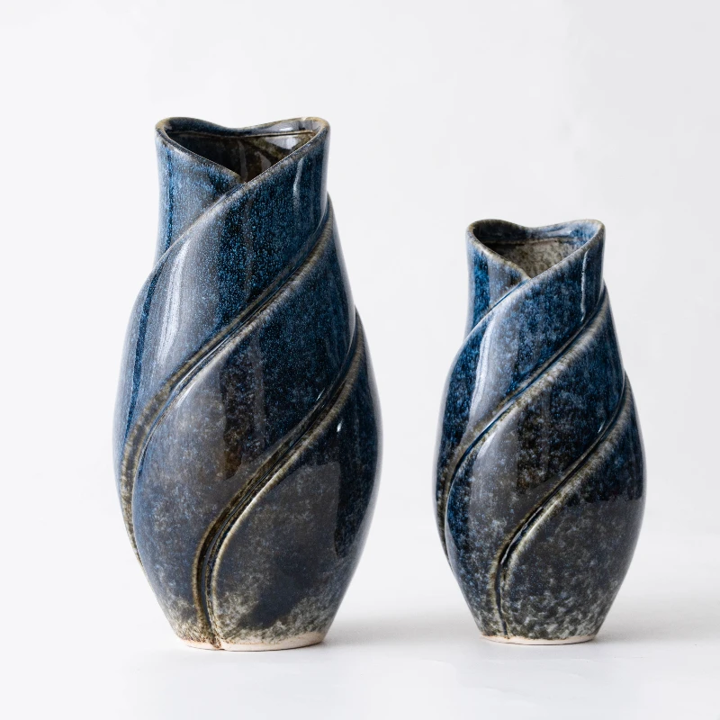 Kiln Changed Blue Speckled Glaze Spiral Twisted Ceramic Vase Unique Art Flower Vase Table Decor Fresh & Dried Flower Vase