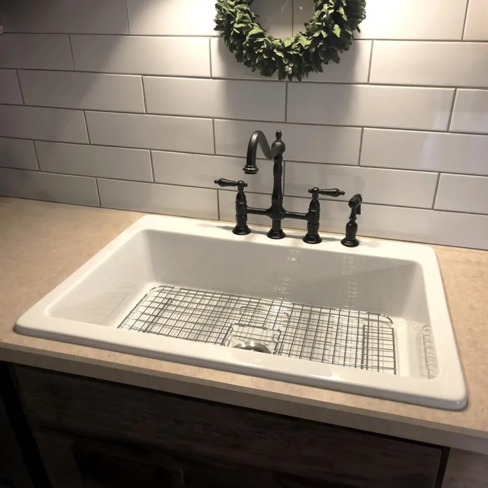 حوض مطبخ جاكسون كريسب وايت فاير كلاي 33 وعاء واحد مع أربعة فتحات