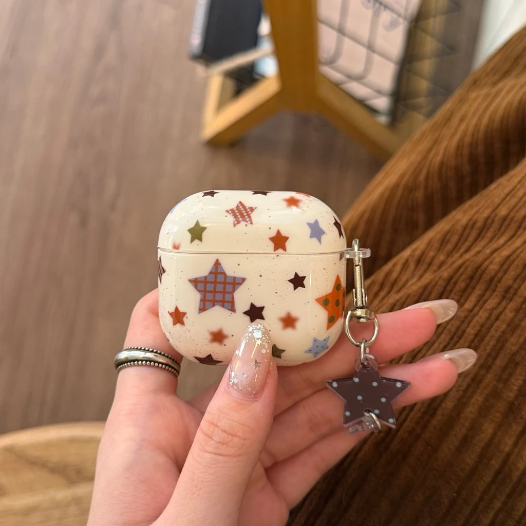 Image of Modisches Polka-Dot-Gittermuster, voller Bildschirm, bunte Sterne mit Anhänger, Kopfhörer-Hülle für AirPods 1, oder 2, 3, 4, Pro, 2, Pro 3