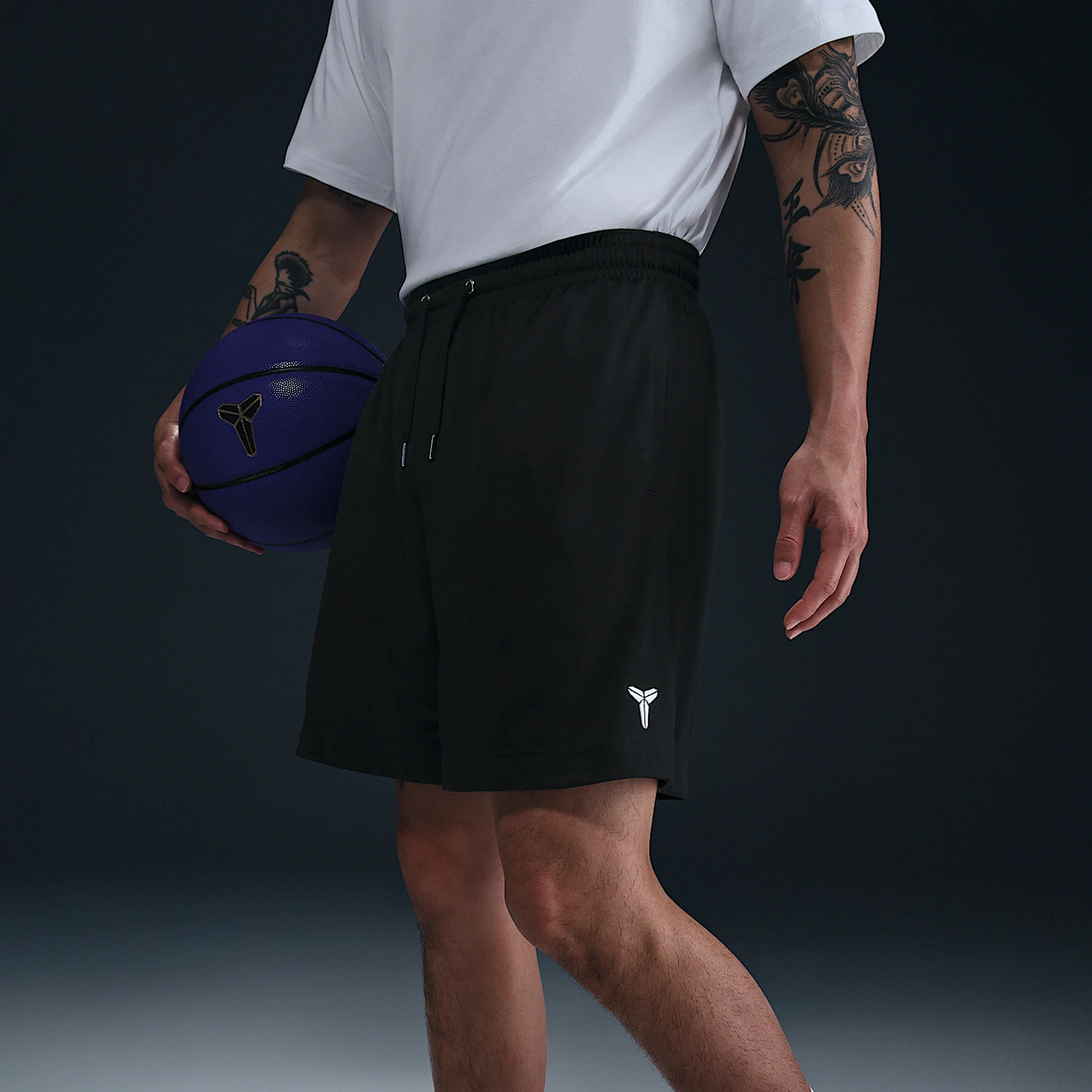 

Оригинальные летние мужские свободные дышащие спортивные шорты для баскетбола Nike HJ8104-010