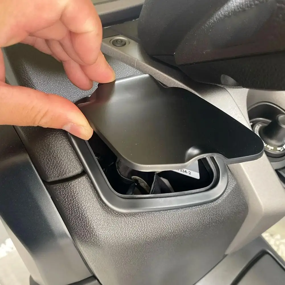 Motorcycle Side Storage Pocket Cover Cap ABS Carbon Fiber Pattern Universal Cover for NMAX125 NMAX155 NMAX V1 V2 2020-2024