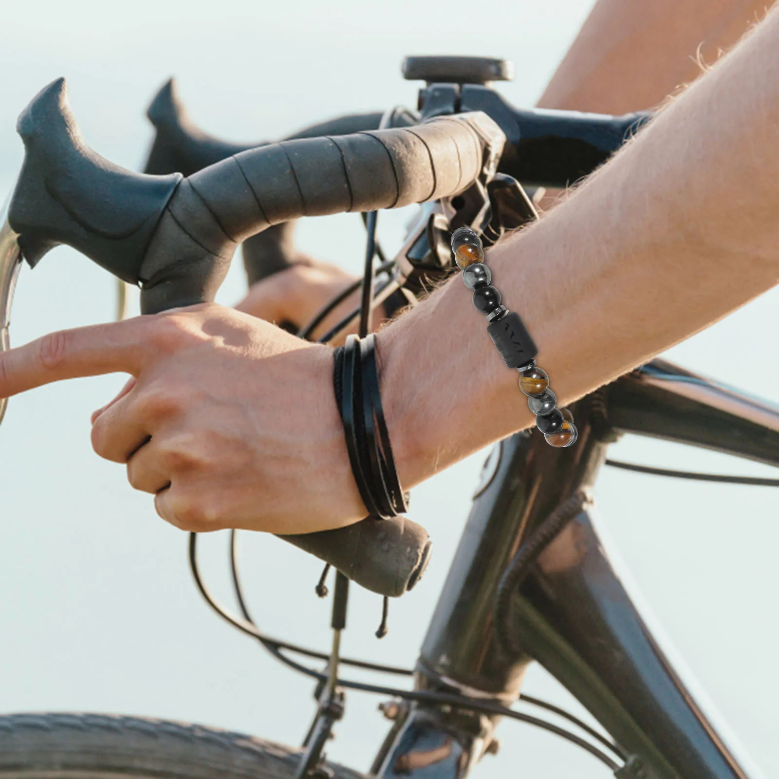 

Zodiac Stone Bracelet Wrist Beads for Men Amethyst Natural Portable Bracelets Beaded