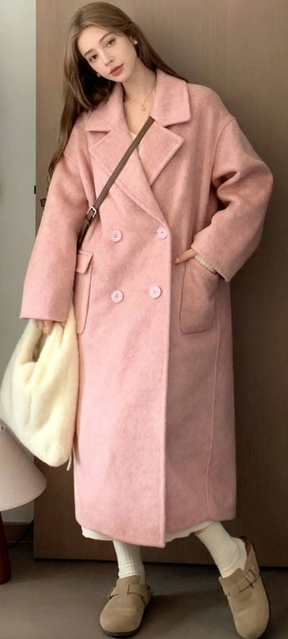 

Шерстяные пальто Женское шерстяное пальто Зеленое осеннее бархатное парчовое пальто с тиснением на пуговицах и воротником-стойкой в консервативном стиле Современный городской нежный