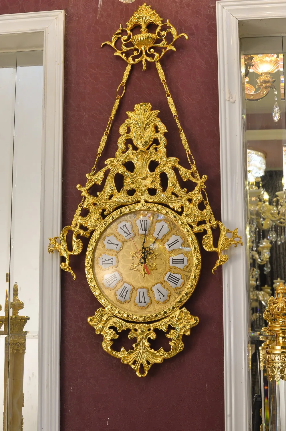 Luxury Antique Gold Gilded Brass Flying Eagle Decorative Home Wall Hanging Clock