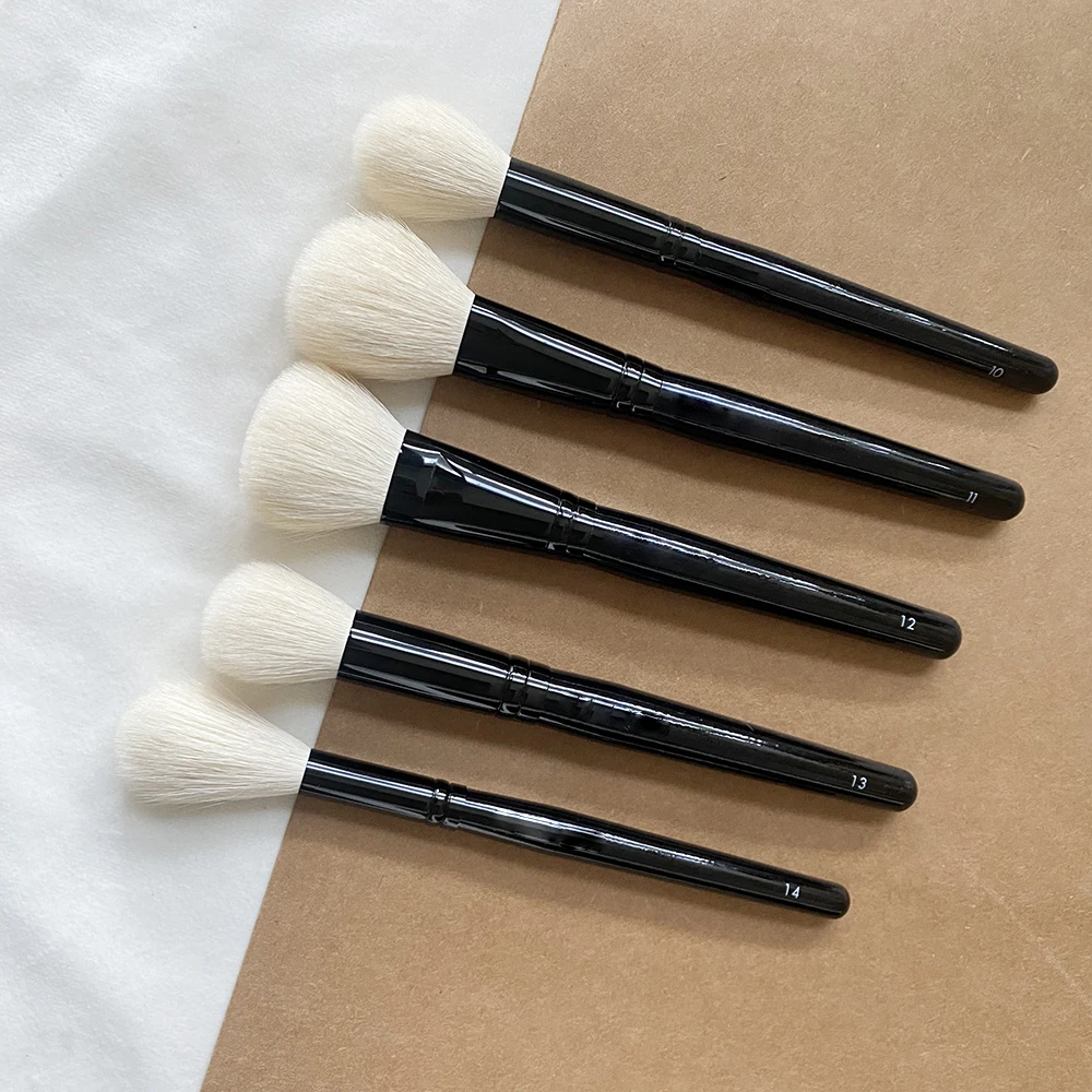 WG Face Makeup Brushes for Powder Cheek Highlight Sculpt Cream Foundation with Natural Goat Hair