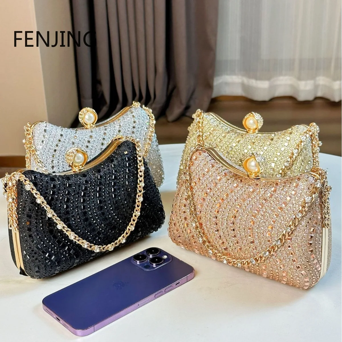 Gold Evening Bags for Women 2024 New Fashion Diamonds Purse Rhinestone Chain Handbags Chain Sling Shoulder Bags Luxury Clutch