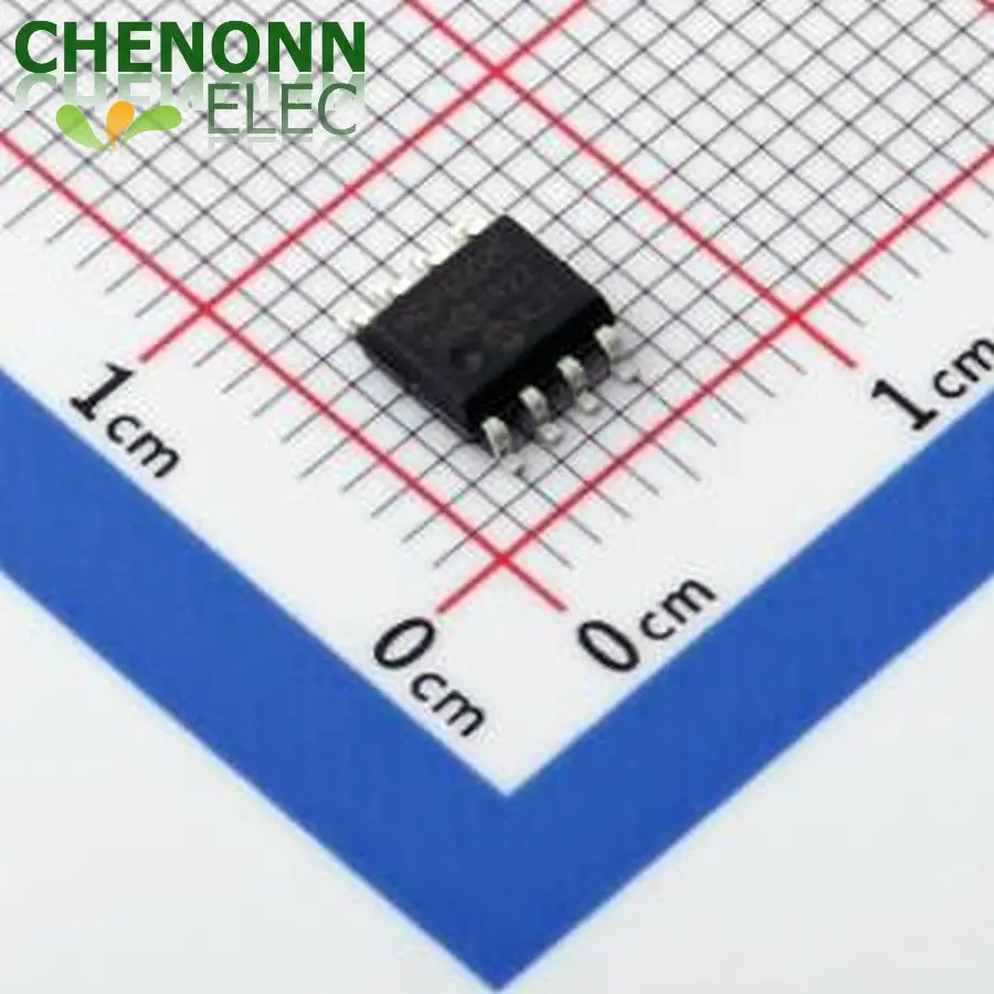 30PCS/LOT MCP6002-E/SN (Amplifiers ICs)