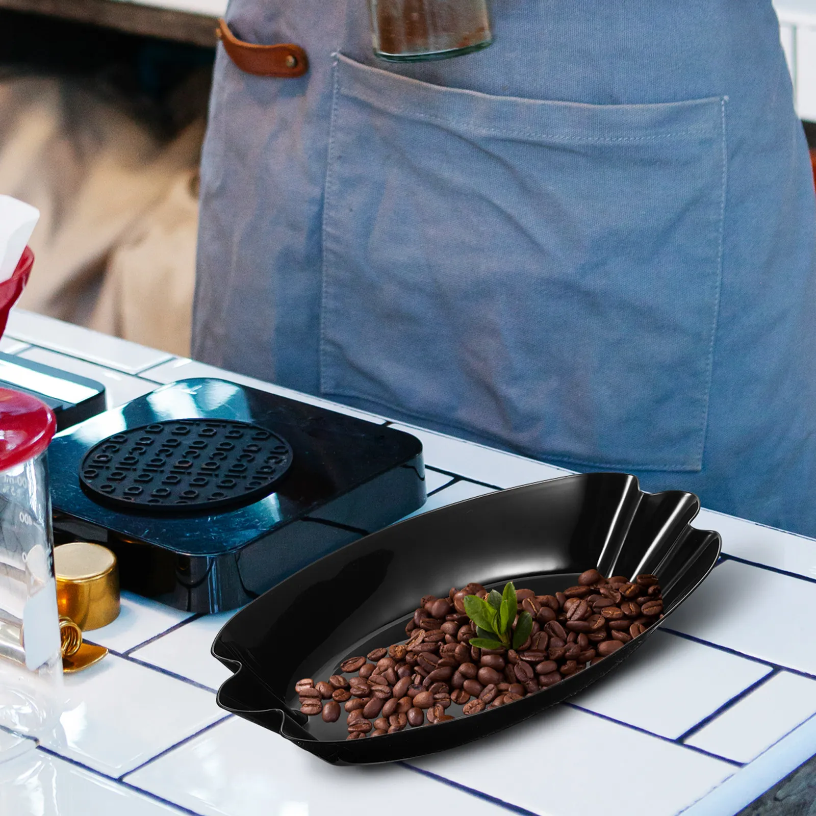 Ergonomic Coffee Cupping Sample Tray Lightweight Portable for Green Roasted Beans Display Weighing and Scooping Plastic Tray