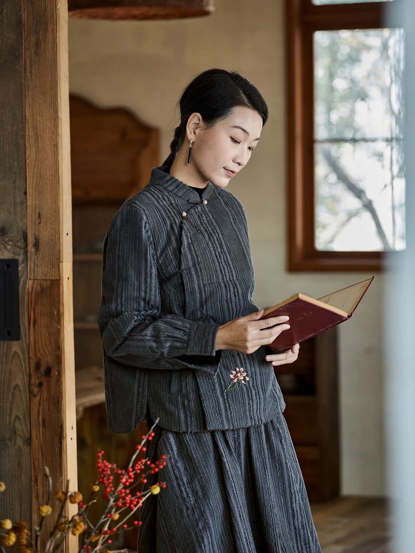 

Женская куртка из чистого хлопка с вышивкой, в китайском национальном стиле, новинка 2026 года, с текстурным дизайном