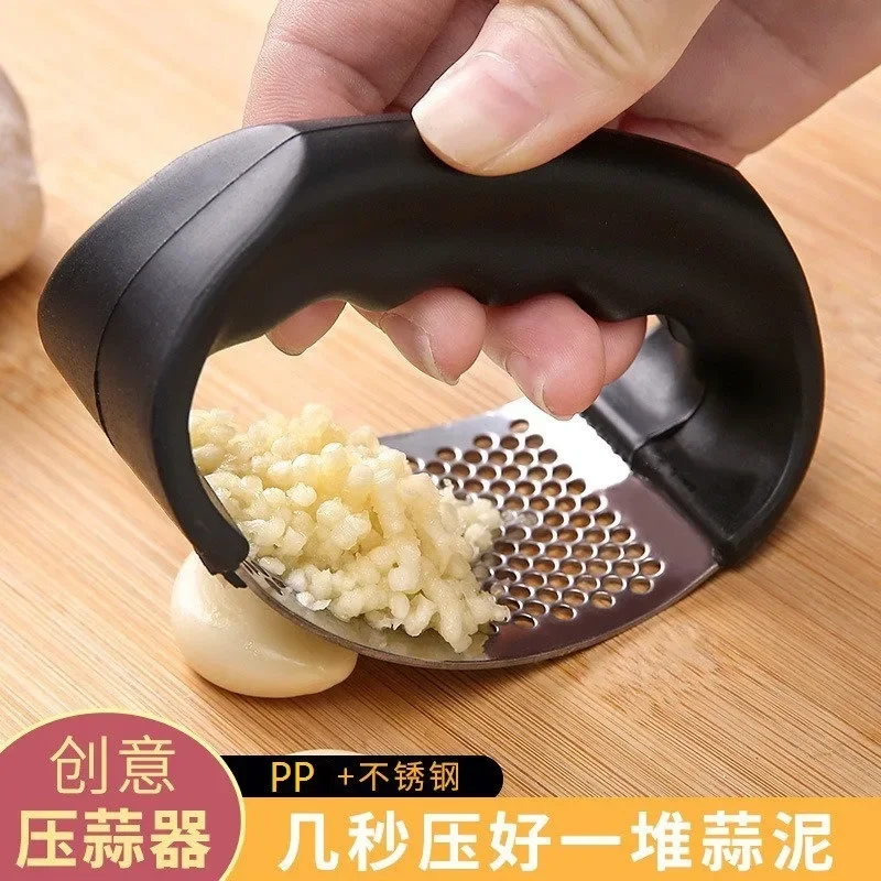 Multi-function Manual Garlic Press Curved Garlic Grinding Slicer Chopper Stainless Steel Garlic Presses Cooking Gadgets Tool