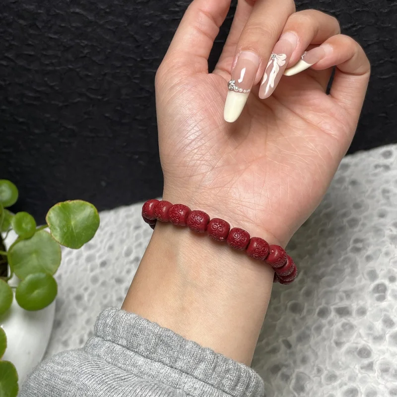 

Винтажный браслет из фиолетового золота с песочным узором и бусинами