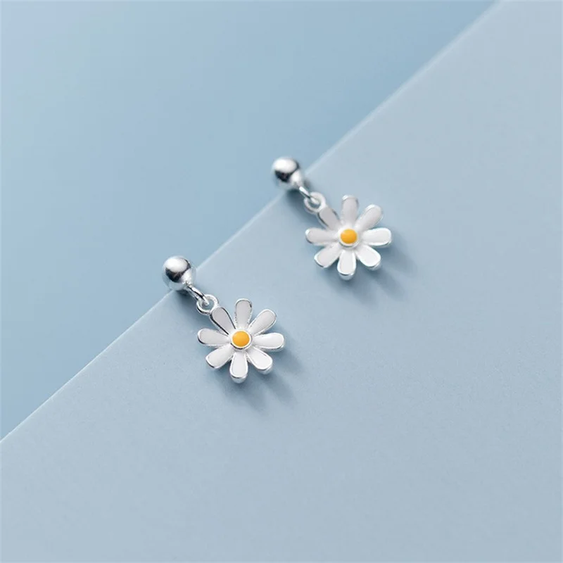 Cute Small Daisy Flowers Stud Earrings For Women Girls Korean Sweet Earrings 2023 Fashion Wedding Engagement Jewelry