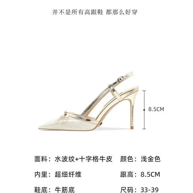 

Золотые босоножки ручной работы на высоком каблуке с открытым задом и острым носком