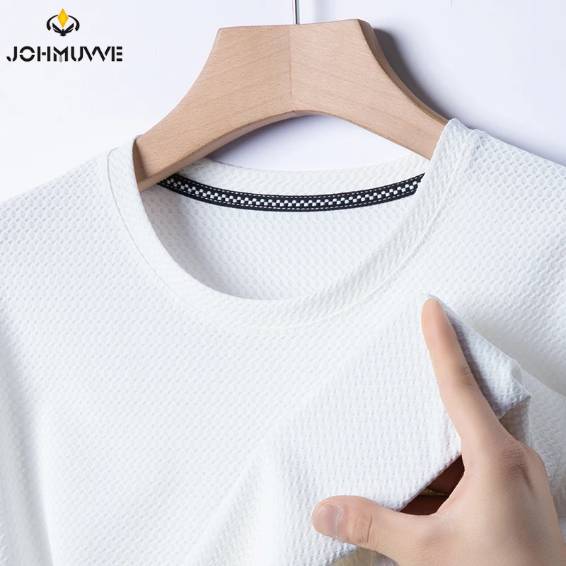 2025 Summer New Men's Pineapple Grid Round Neck Short Sleeved T-shirt Fashion Casual Solid Color Breathable Comfortable Top image 5