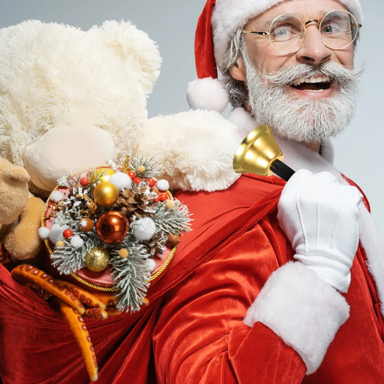 

2 .5Cm Iron Wooden Handle Polished Lightweight Christmas Decoration For Santa Claus Party Home Hotel Use Hand