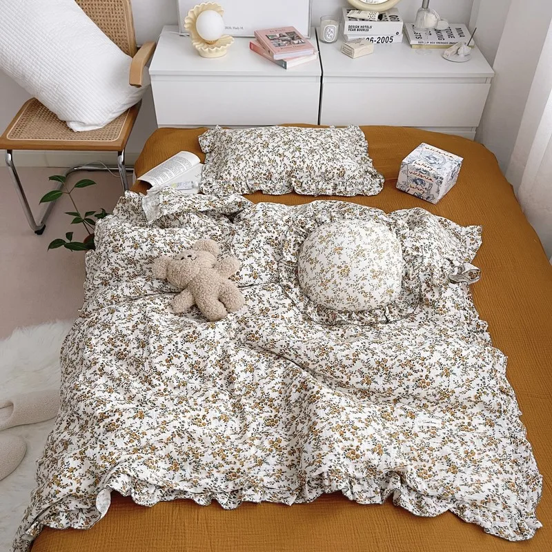 

Vintage Floral Printed Ruffled Cotton Baby Duvet Cover Kids Children Infant Cot Crib Duvet Covers Quilt Cover Bedding 4 pcs set