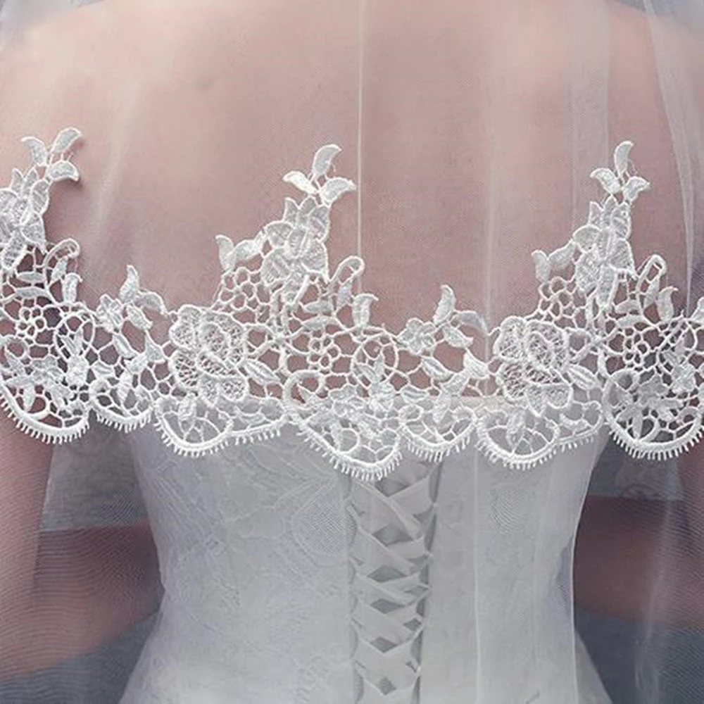 2021 Elegant Two Layers Lace Bridal Veil With Comb Women Wedding Veil White Ivory