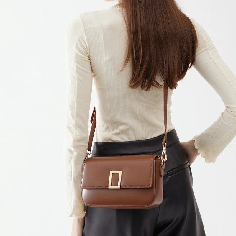 

New Niche Natural Leather Small Square Bag Sense Luxury and Versatility One Shoulder Crossbody 2 Heels and Shoulder Straps