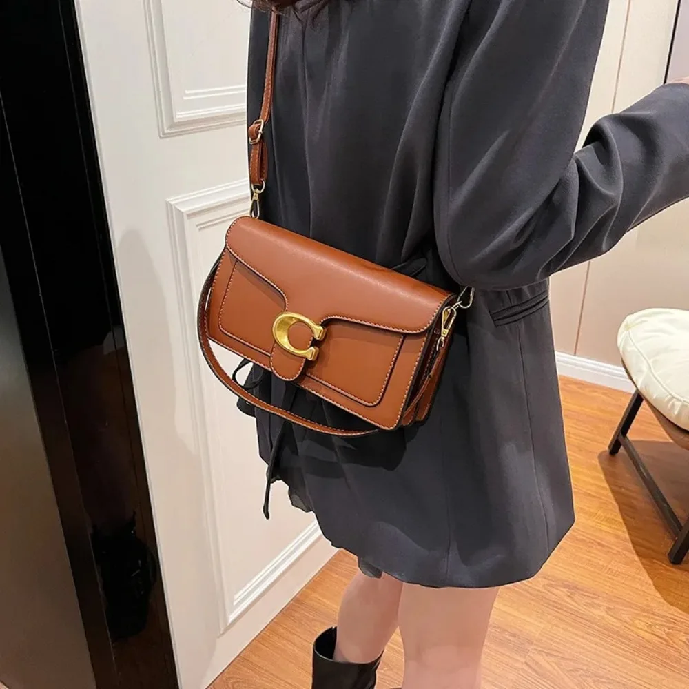 Thumbnail 3 - #9 Discounted Leather Shoulder Bags Worth Buying