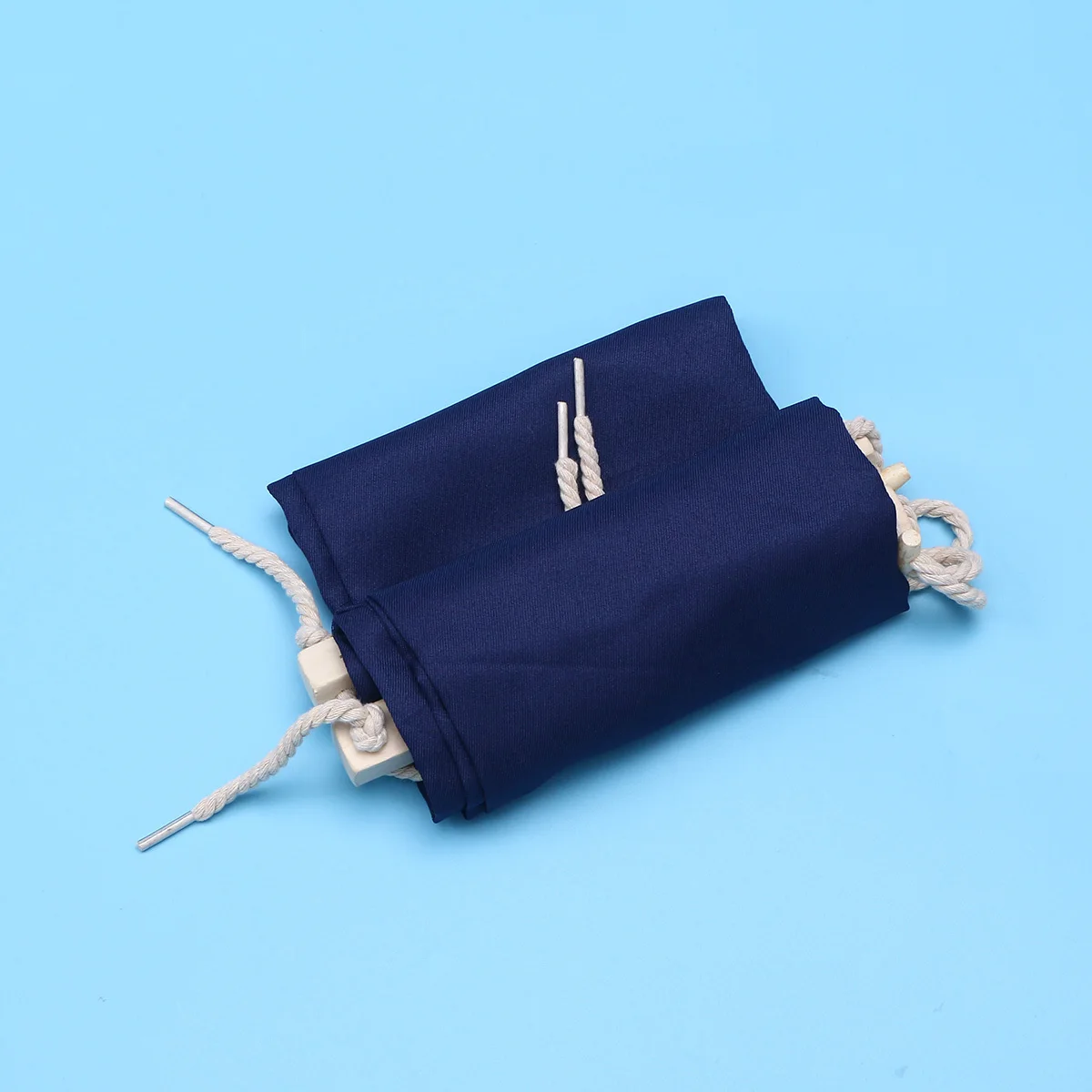 

1Pcs Adjustable Desk Foot Hammock Canvas Under Desk Footrest Portable Office Leg Support Comfortable Foot Rest