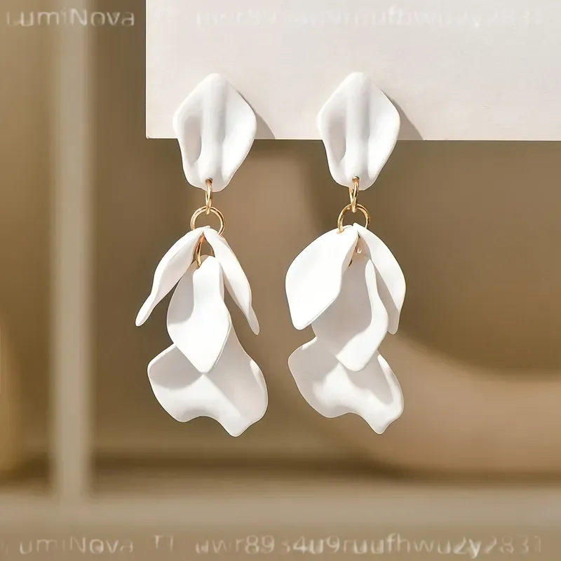 Bohemian Style Petal Tassel Acrylic Stud Earrings Pleated Candy Color Fashion Jewelry for Women Girls Daily Wear Accessories