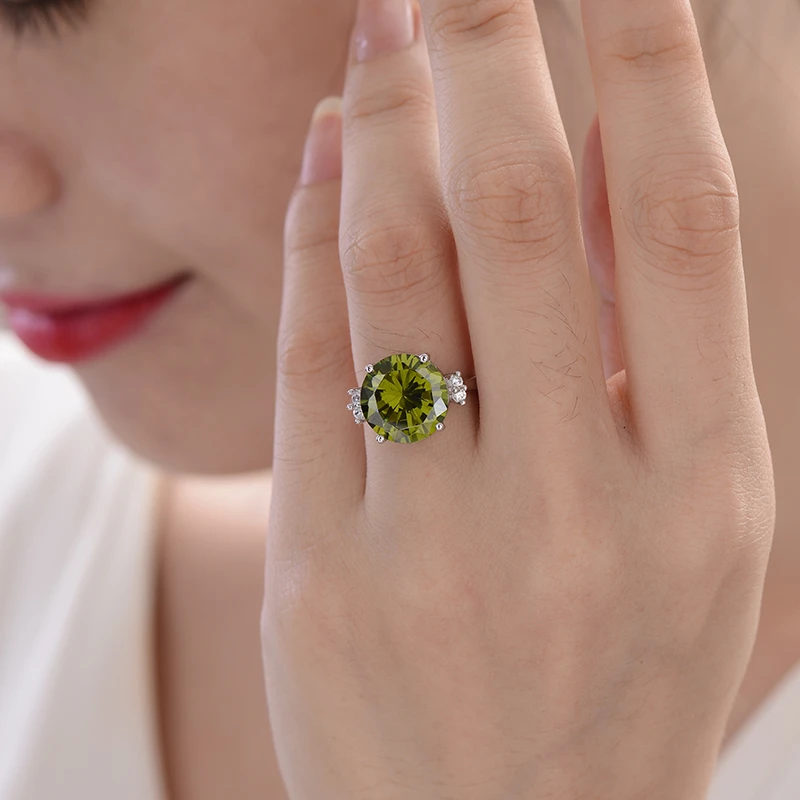 Fashion 925 Silver Rings for Women Inlaid Green Spinel Engagement Rings Cute Jewelry for Girls Anniversary Party Gift