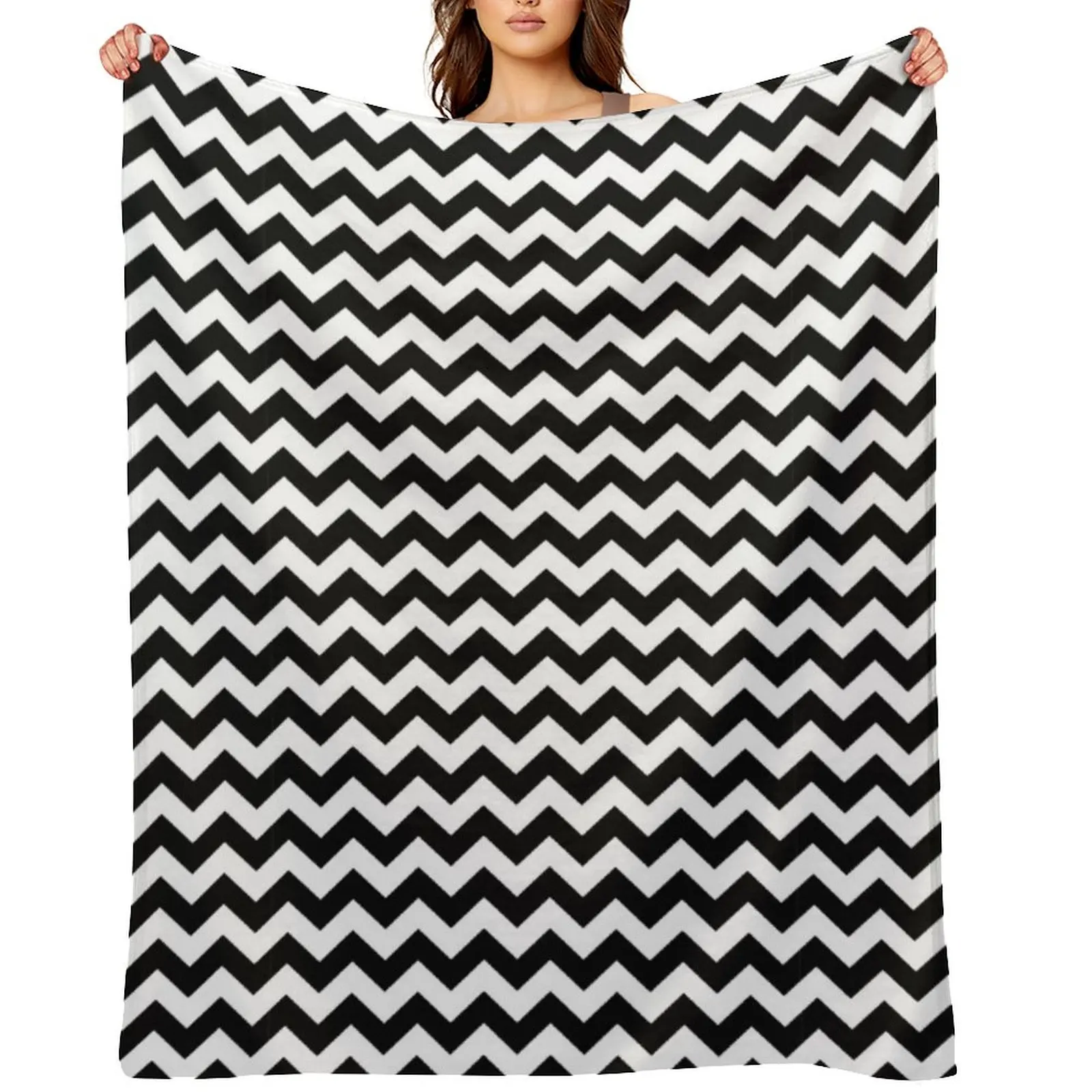 

Black And White Seamless Chevron Pattern Throw Blanket Decorative Sofa Designers Furry Single Blankets