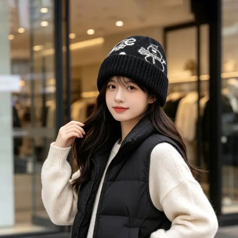2026 New Christmas Winter Figure Hat with Pull-On Construction and Ribbed