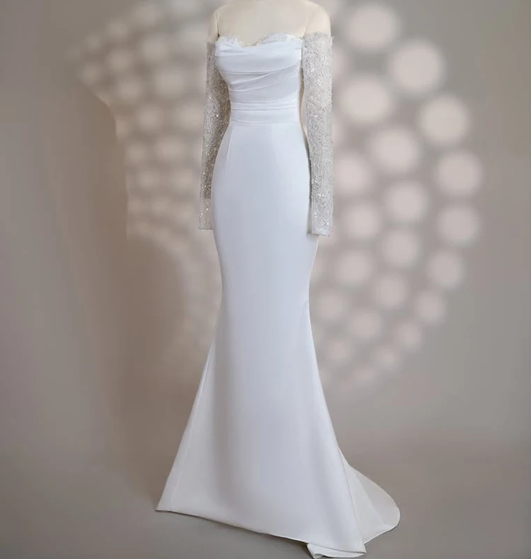 

Fancy White Wedding Dress Bridal Gowns Strapless Long Sleeves Lace with Beading Sequins Lace-up Back Party Dress