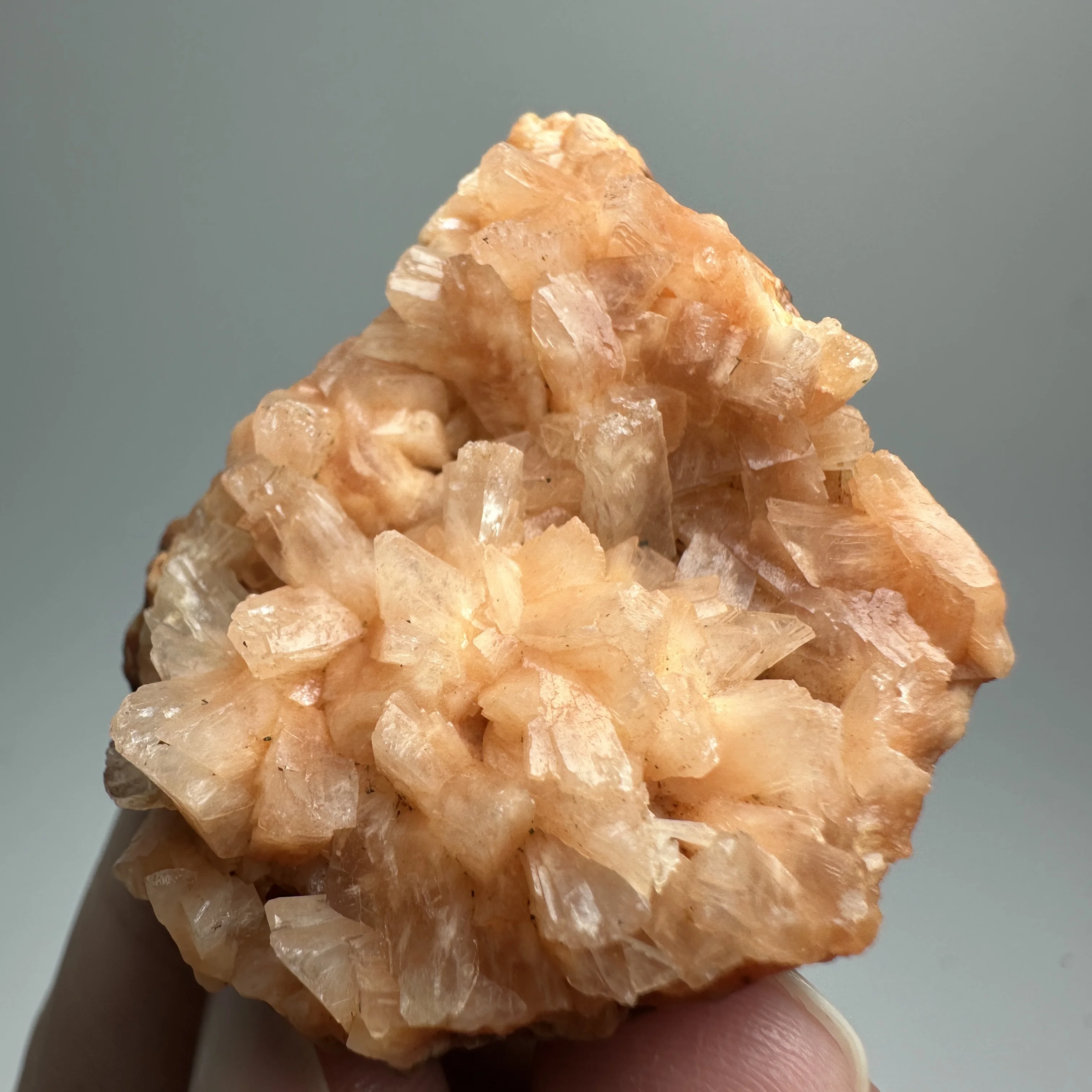 Натуральный кристалл Индия ззолит Минеральный образец + целебные кристаллы кварца и камни каменный драгоценный камень