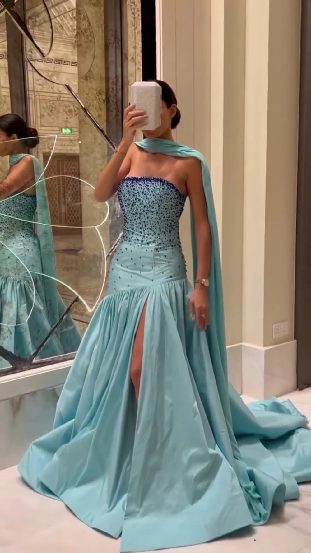 Dostosowane suknie balowe seksowna bez ramiączek syrenka wieczorowa frezowanie zroszony s suknia na formalne okazje Vestido de festas longo casamento