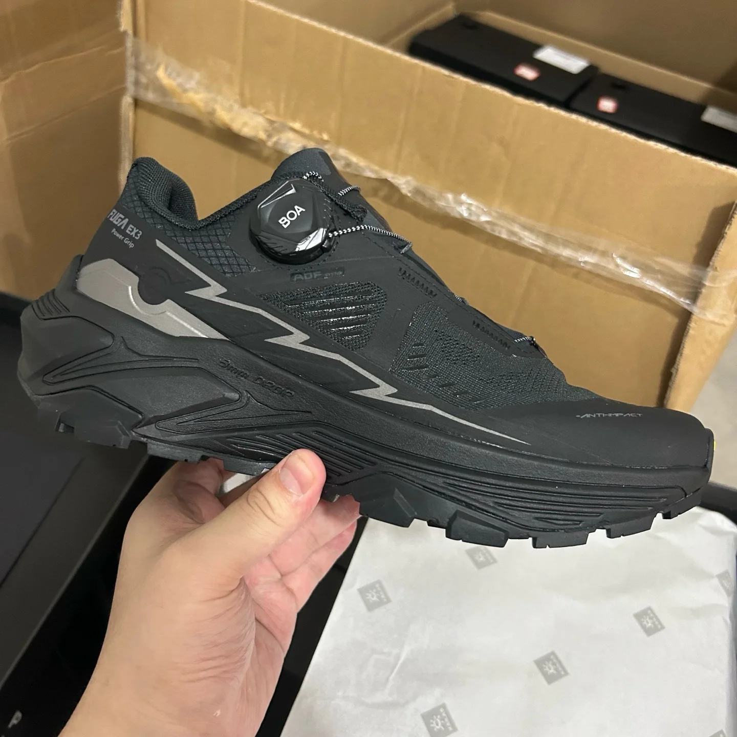 

Men's Mesh Outdoor Hiking Shoes Travel Breathable Single Shoes Non-slip Athletic Casual Shoes