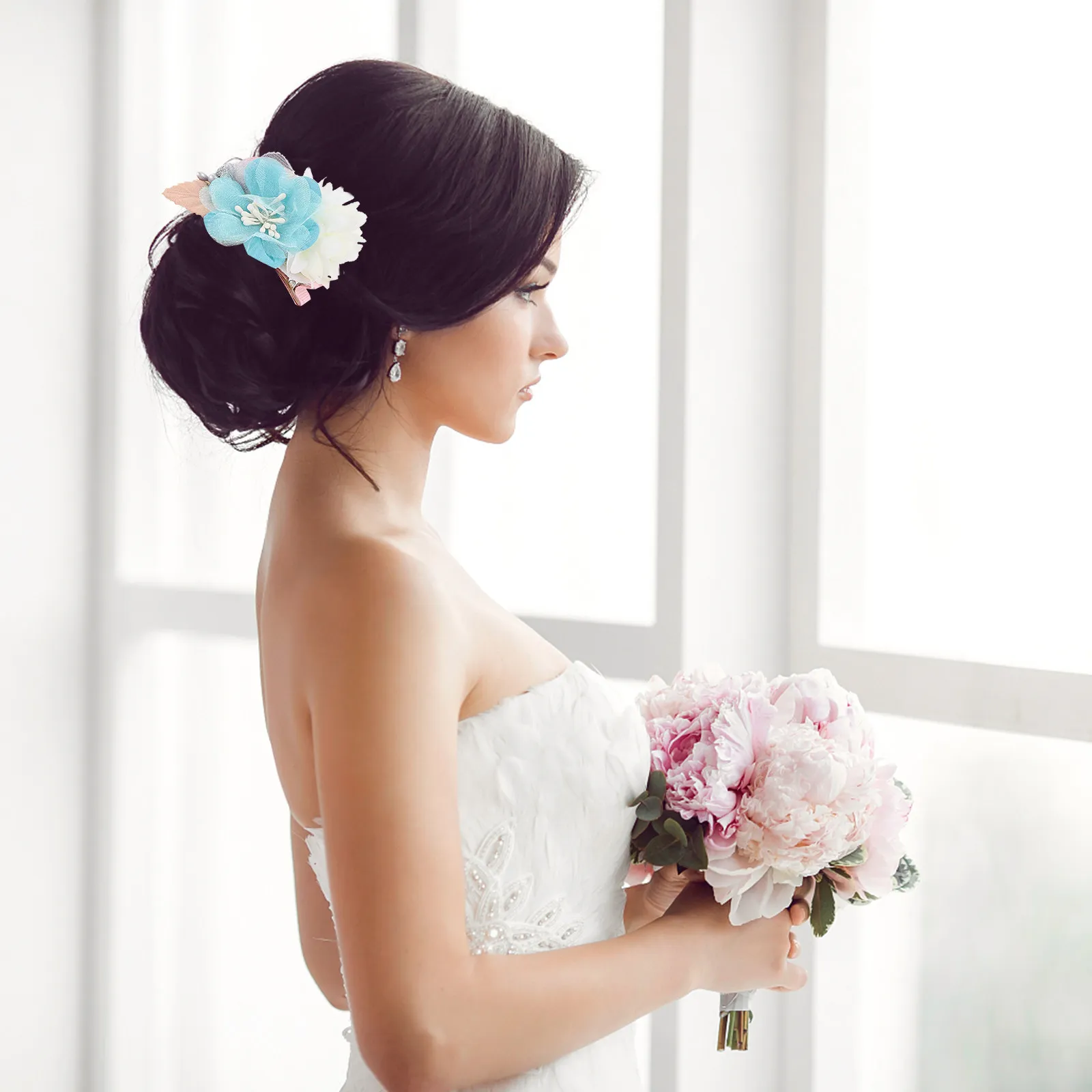 

3Pcs Fake Flower Hair Clips Vivid Floral Design Hairpin for Bride Bridesmaid Kids Wedding Hair Decoration Ornament