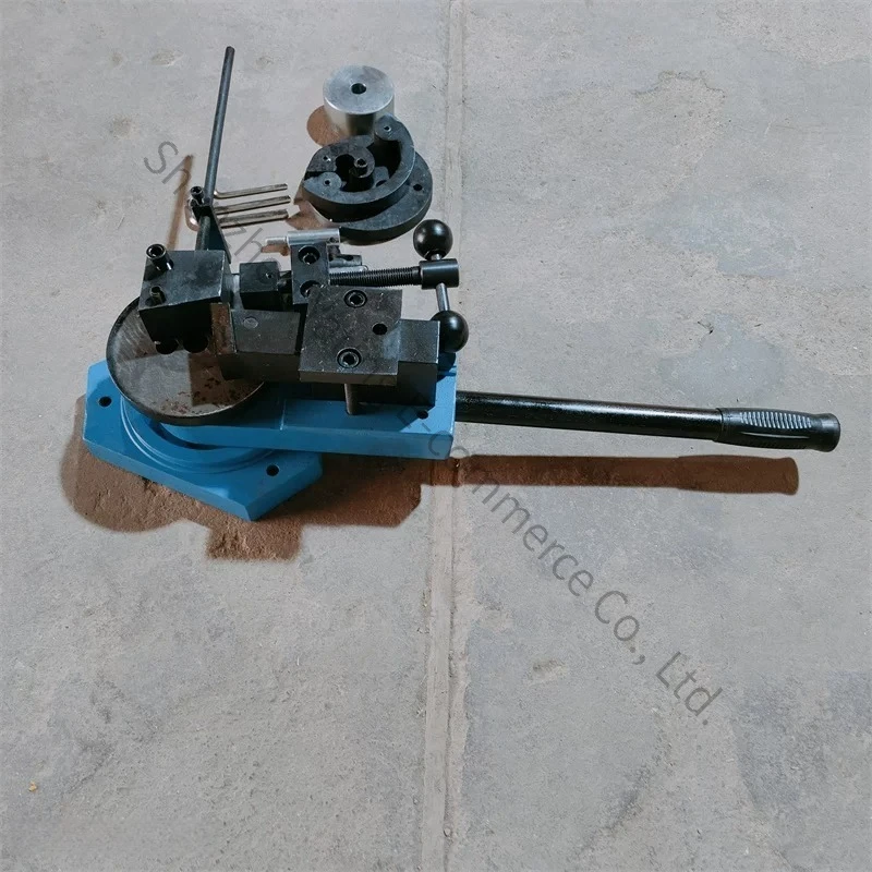 

Type 40 Iron Flower Bending Machine C/S Type P Type Bending Equipment Hand Lever Twisting Machine