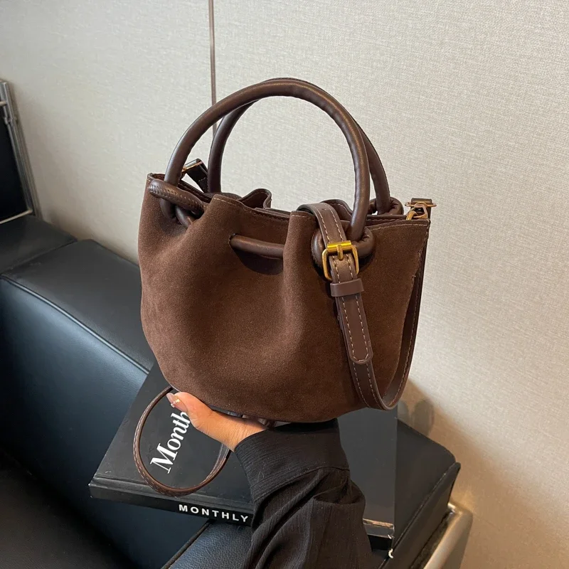 PU Drawstring Type Sewing Thread Bucket Bag 2025 Spring New Style High Capacity Women's Handbag Advanced Luxurious Shoulder Bag