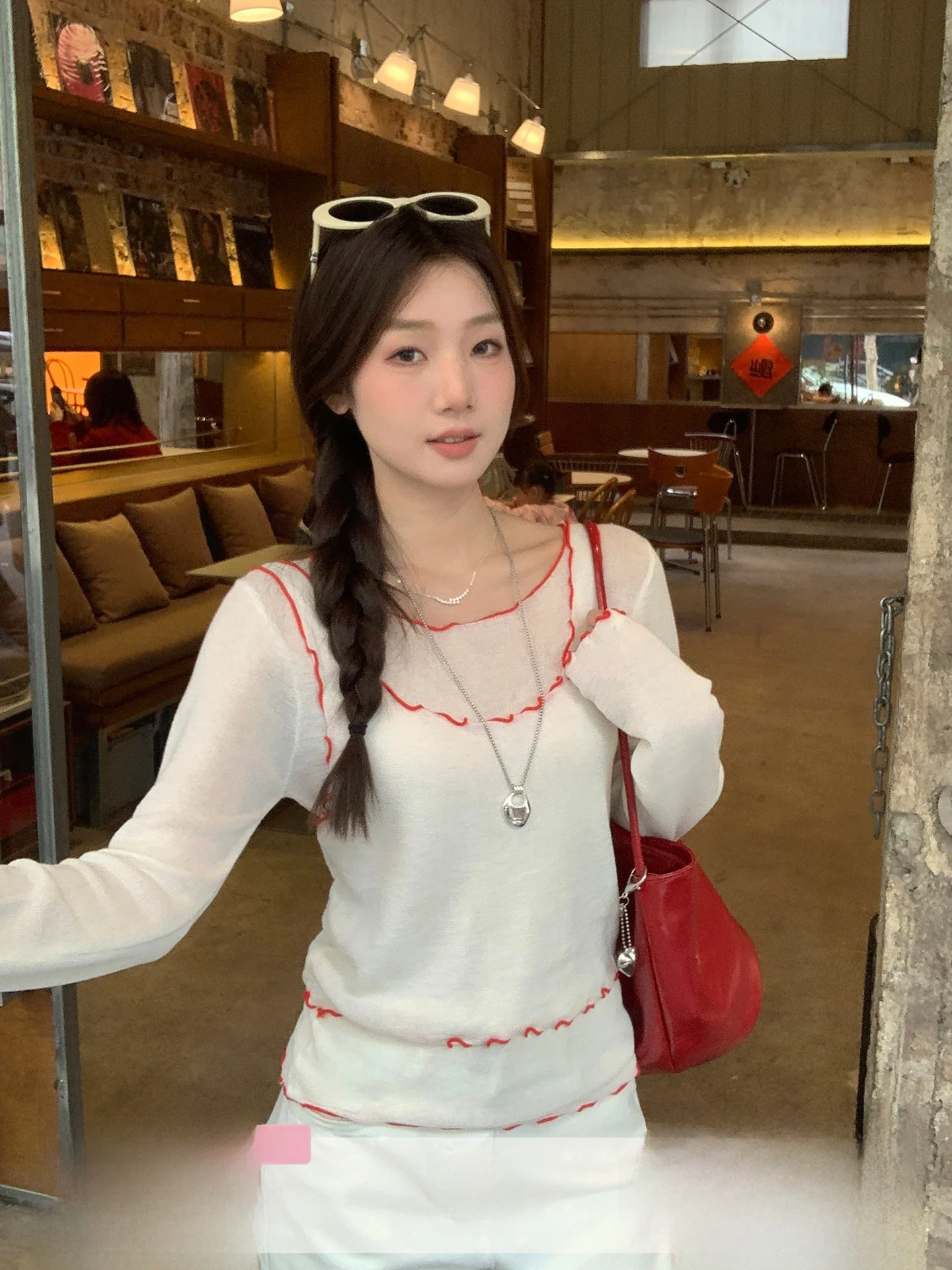 

Women's Knitted Long Sleeve Crop Top And Vest Set High Elasticity Color Block Strap Design Breathable Spring Fashion Outfit